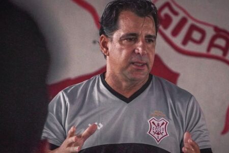 Inhumas anuncia a contratação de Marcelo Martelotte