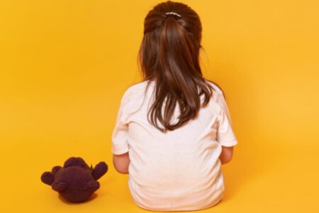 Gustavo Gayer, Zacharias Calil e Silvye Alves Câmara aprova projeto que dificulta aborto legal em crianças: como votaram deputados Goiás