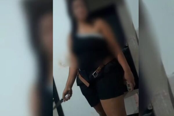 mulher é presa após atear fogo no marido em Goiânia