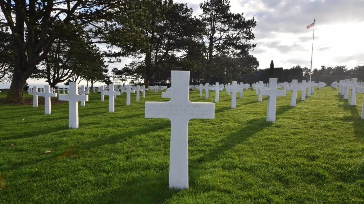 O que acontece com seus dados na internet quando você morre? Já existe gente fazendo testamento digital instagram quando morre facebook