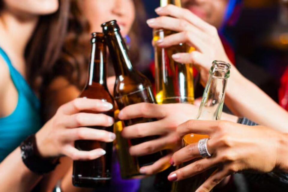 Uso de álcool e drogas pelos pais influencia consumo dos filhos filhos que não usam substâncias lícitas ou ilícitas