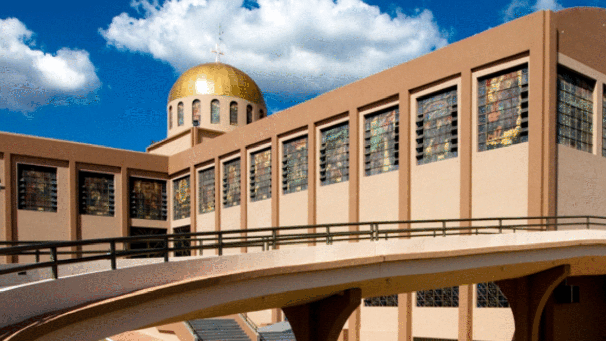 Imagem do Santuário Basílica de Trindade