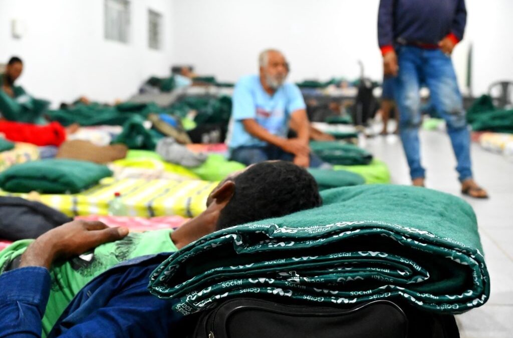 Abrigo está na Rua 25-A, no Setor Oeste Goiânia ativa abrigo emergencial para acolher pessoas em situação de rua durante período chuvoso