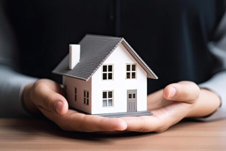 Itaú leiloa mais de 200 imóveis em todo o país, e maior desconto é de uma casa em Goiás; veja foto Banco tem opções de pagamento