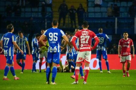 Vila Nova recebe o Avaí em jogo 35ª rodada do Campeonato Brasileiro Série B