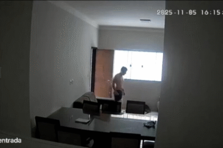 Homem invade apartamento de vizinha por um ano para furtar calcinhas (Foto: Reprodução)