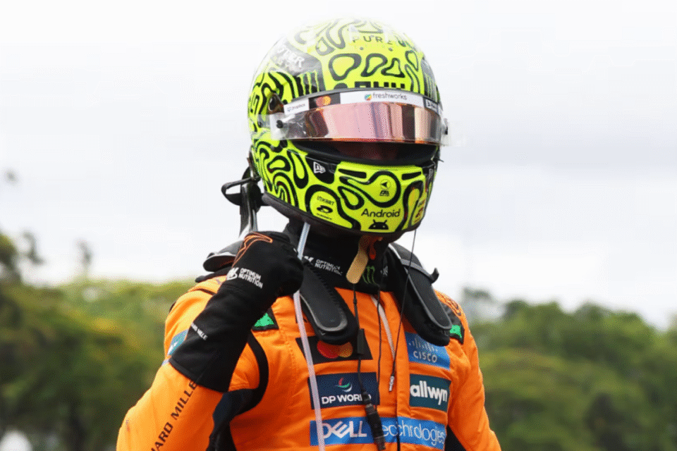 Lando Norris comemora no GP de São Paulo