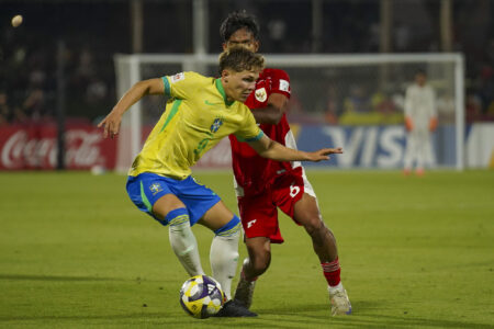 Brasil e Zâmbia jogam pela liderança do Grupo H; seleção leva vantagem no saldo de gols