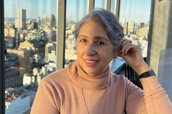 Família de idosa goiana assassinada na Argentina enfrenta burocracia para repatriar o corpo