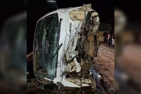 Menina de 6 anos e outras quatro pessoas morrem em acidente em Padre Bernardo