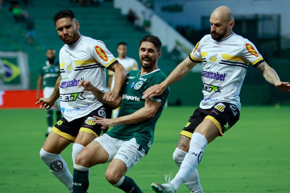 No ano passado o Goiás tirou a chance do Novorizontino de acesso