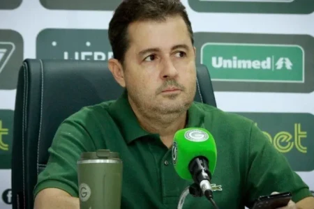 Presidente do Conselho Deliberativo do Goiás sofre ameaças em restaurante