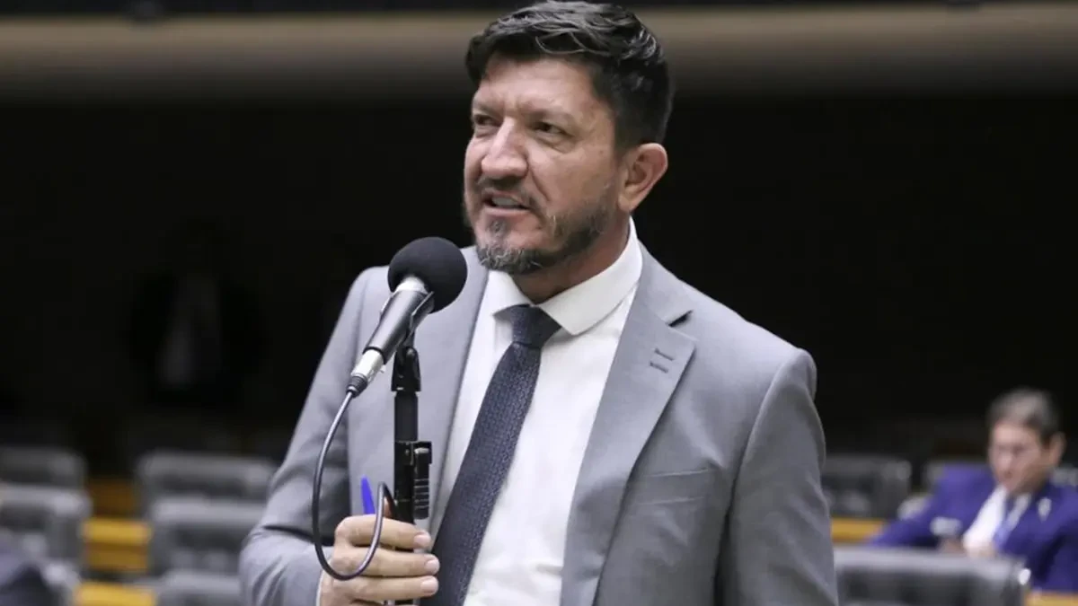 glaustin-da-fokus-camara-2025