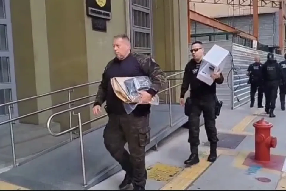 Imagem dos objetos apreendidos