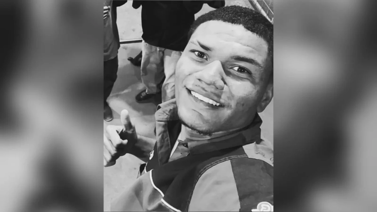 Imagem do jovem morto