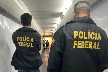 PF encontra filho de Lula em ação contra ex-nora do petista Endereço onde Marcos Cláudio foi localizado pertence à Carla Ariane Trindade