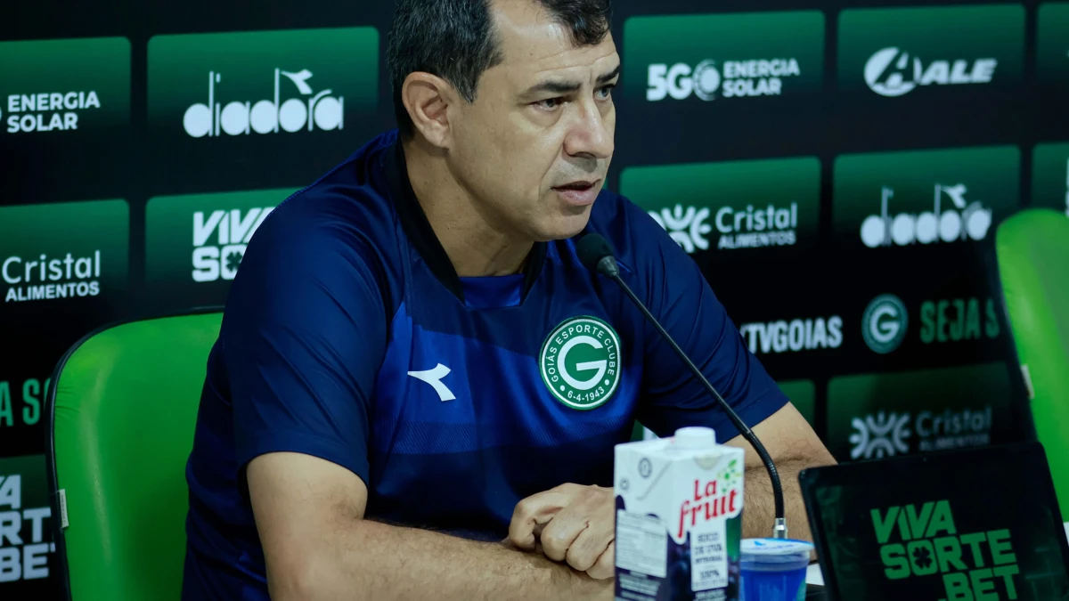 Carille esclarece polêmica da comemoração e garante união no elenco do Goiá