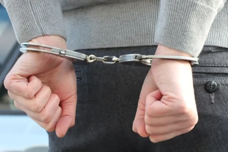 Imagem de um homem algemado