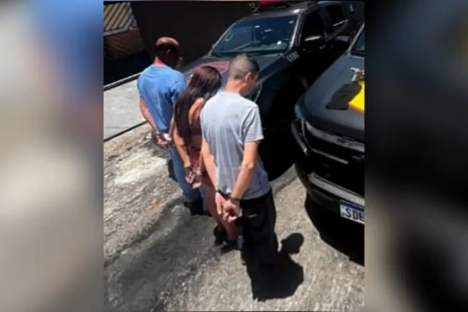 Imagem dos comparsas presos