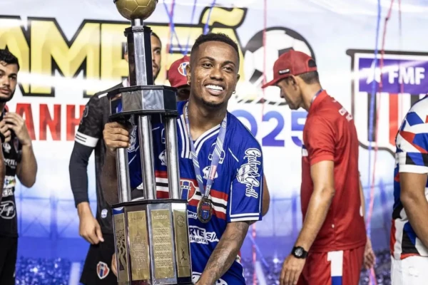 Vila Nova acerta com Ryan, novo reforço