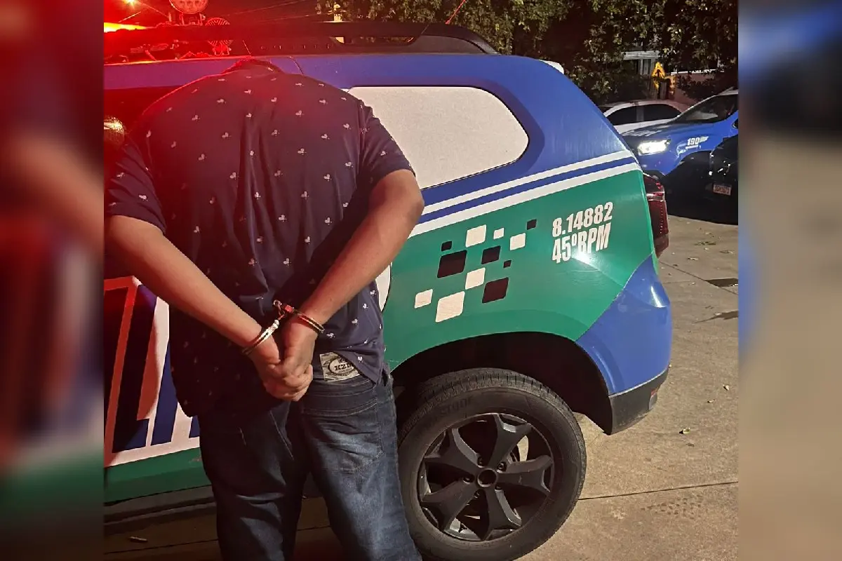 Homem ameaça namorada e incendeia casa durante crise de ciúmes em Aparecida de Goiânia