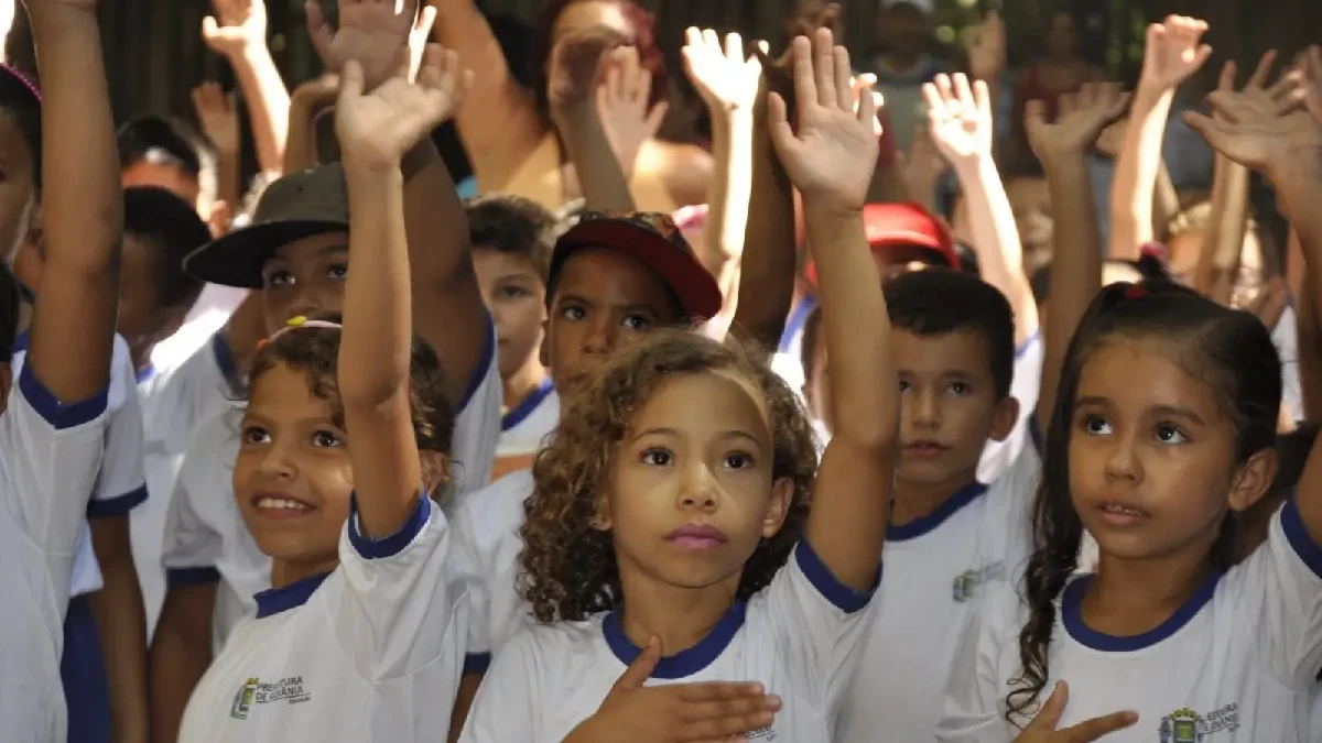 alunos x rede municipal