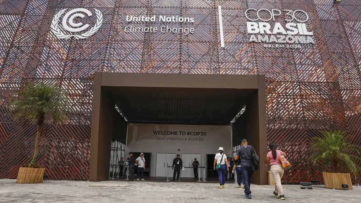 Primeira semana da COP30 termina com impasses sobre agenda e respaldo contra combustíveis fósseis