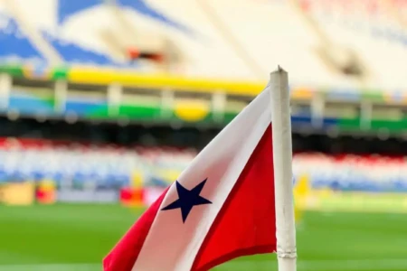 Goiás jogará último jogo da Série B no Manguirão