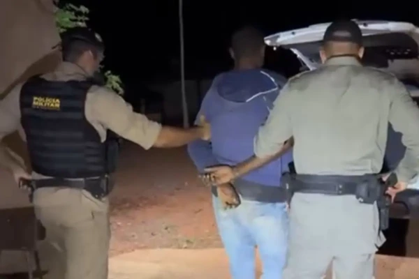 Suspeito de matar grávida e marido em Formosa é preso em Minas Gerais (Foto: Reprodução)