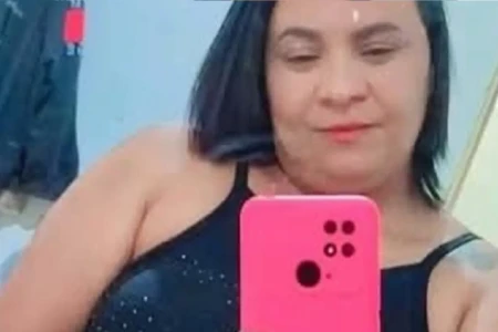 Imagem mostra Silvânia, morta aos 38 anos, em Caldas Novas