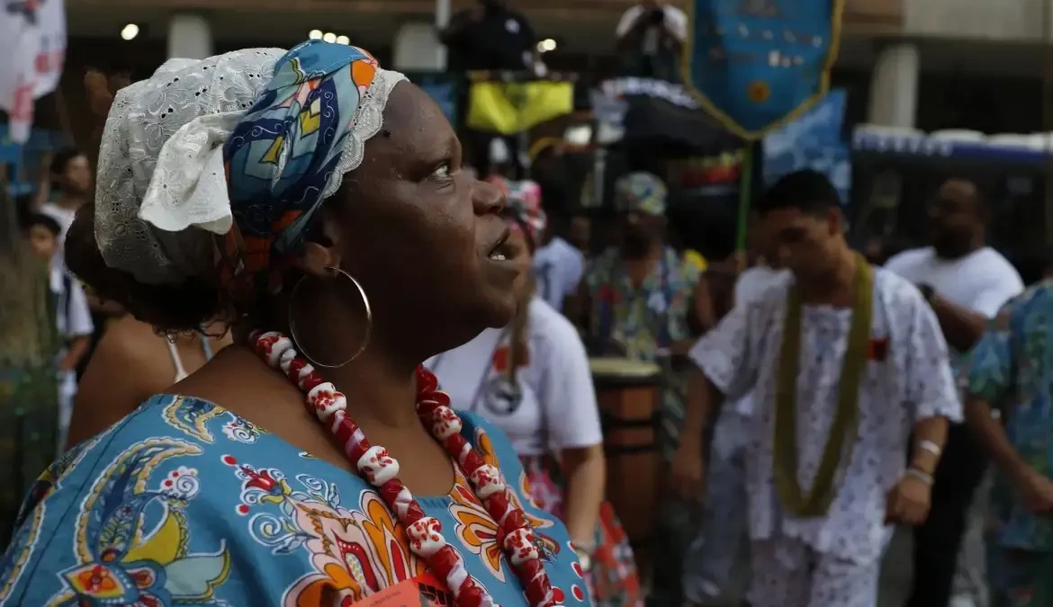 Dia da Consciência Negra é reivindicação social desde a ditadura Movimento começou em 1971 com a formação do Grupo Palmares