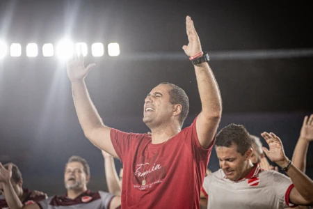 Partida contra o Volta Redonda foi a última com Hugo Jorge Bravo como presidente