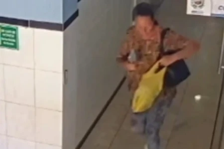 Mulher é filmada furtando celular na Câmara de Vereadores de Novo Gama Criminosa entrou em gabinete político e comete o furto em 15 segundos