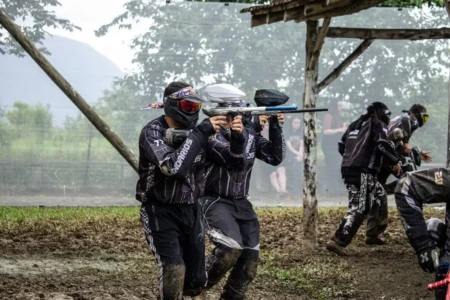 Partida de Paintball