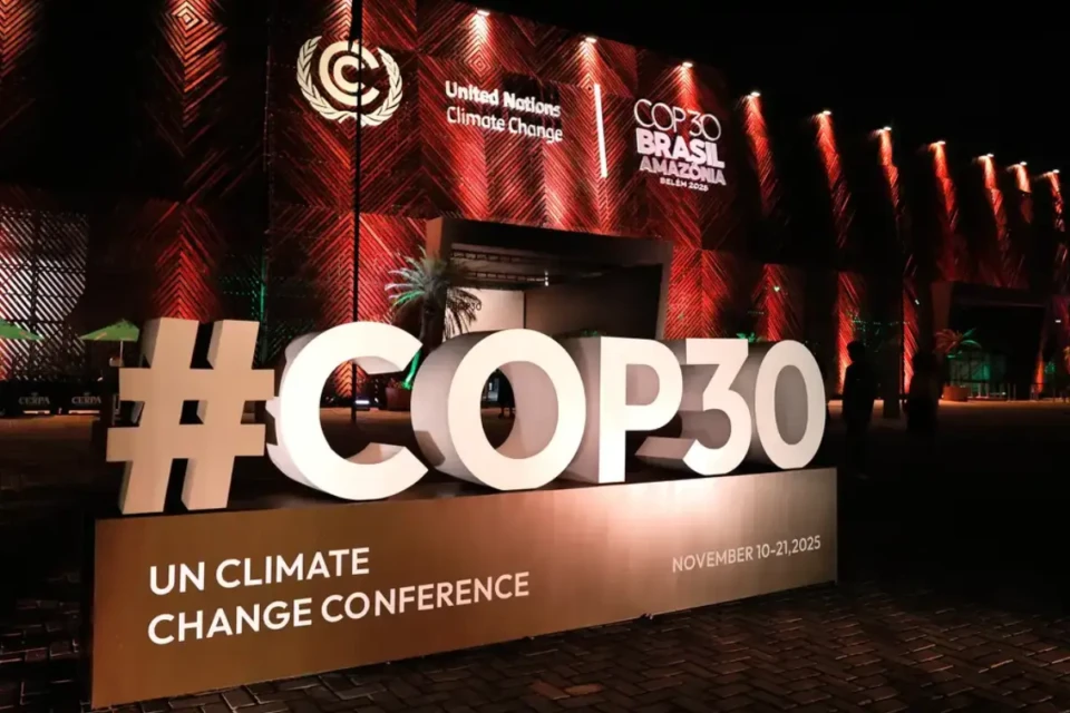 COP30 exclui plano contra combustíveis fósseis de rascunho e inclui mecanismo para transição justa (Foto: Agência Brasil)