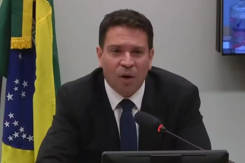 Moraes manda prender ex-diretor da Abin Alexandre Ramagem (Foto: Reprodução)