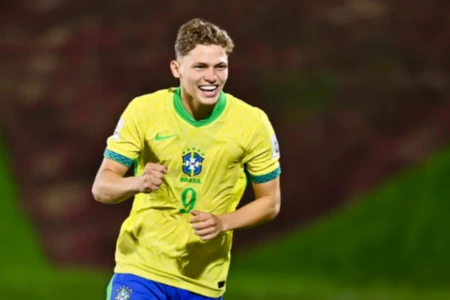 Dell, atacante da seleção brasileira Sub-17