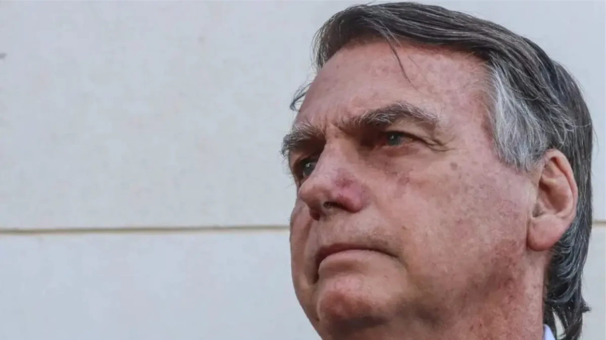Bolsonaro chora