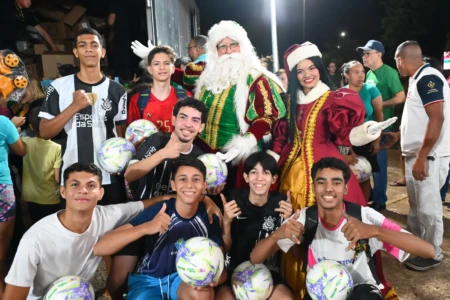 Projeto 'Natal para Todos' leva iluminação e atrações culturais a bairros de Goiânia