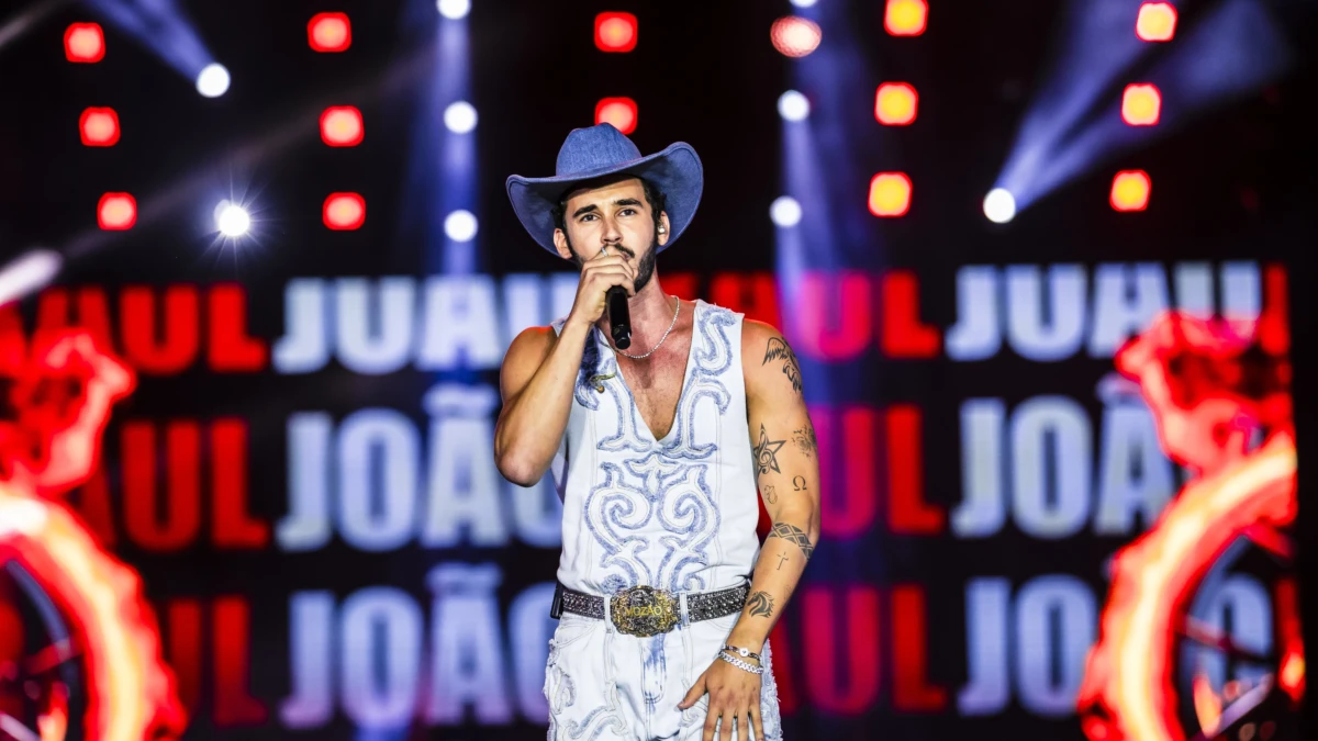 Show de Maiara e Maraisa no Caldas Country vira cenário para gravação de novela da Globo