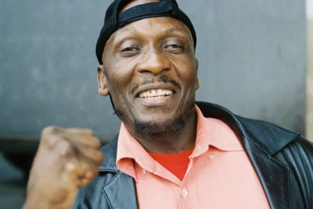Jimmy Cliff namorou ex-BBB: 'Uma grande paixão'; saiba quem é Cantor Lenda do reggae morreu aos 81 anos Harumi Ishihara