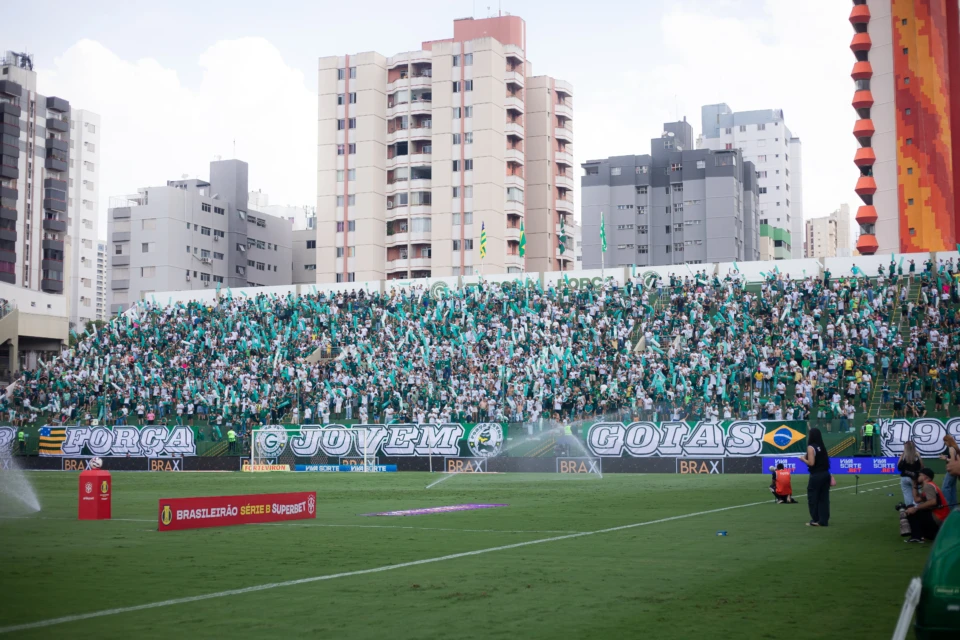 torcida do Goiás