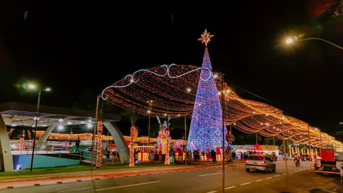 Senador Canedo divulga programação do 'Natal das Luzes 2025'; confira