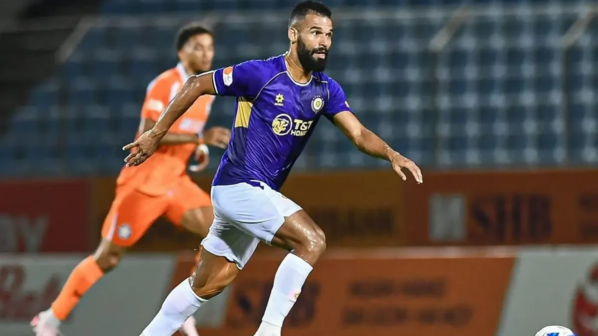 Willian Maranhão em partida no Vietnã