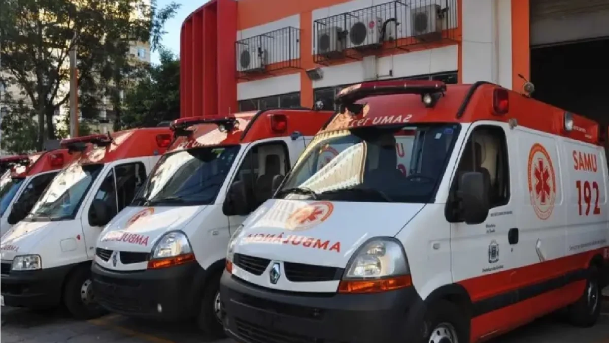 Imagem mostra ambulâncias do SAMU em Goiânia