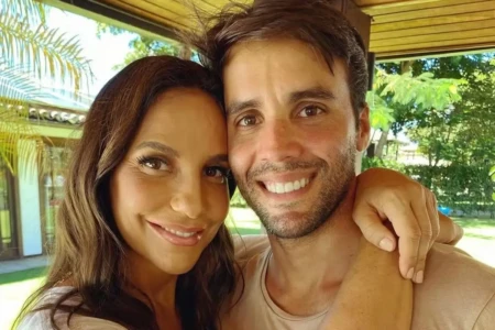Ivete Sangalo e Daniel Cady se separam após 17 anos juntos Cantora e nutricionista tiveram três filhos 'Decisão coerente'