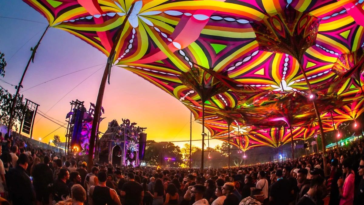 Festival Hipnotrance anuncia edição com 22 horas e 19 DJs em Goiânia