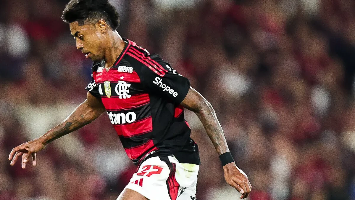 Bruno Henrique, que estará na final da Libertadores jogou no Goiás, em 2015