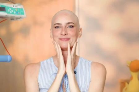 Atriz descobre câncer meses após interpretar personagem com a doença (Foto: Reprodução/Instagram)