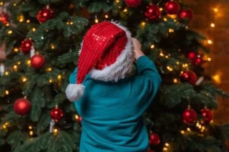 Entenda por que a árvore de Natal é tradicionalmente montada em 8 de dezembro